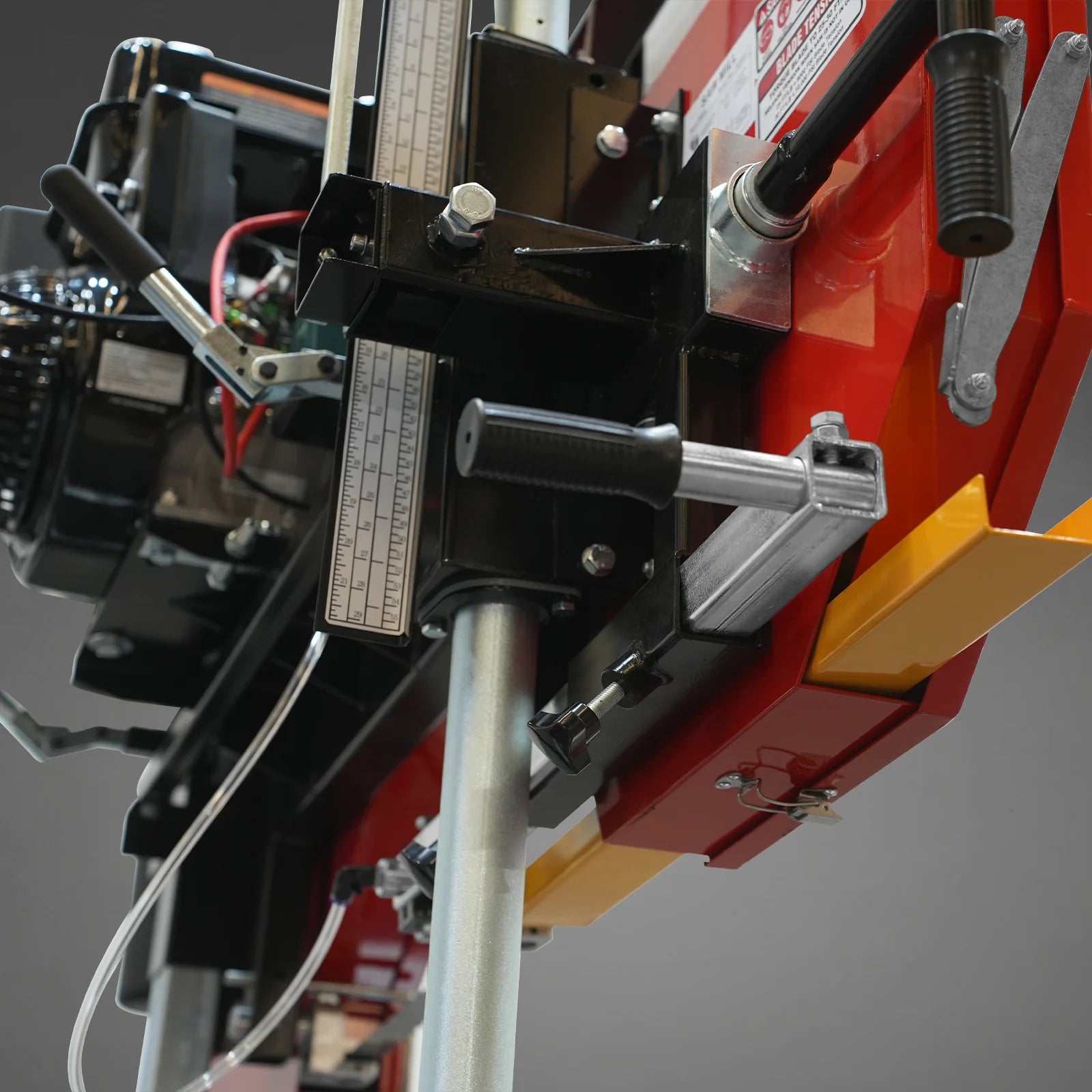26" Portable Sawmill,  459cc 15HP E-Start Gasoline Engine,  20" Board  Width,  13' Track Length ,  SM-26