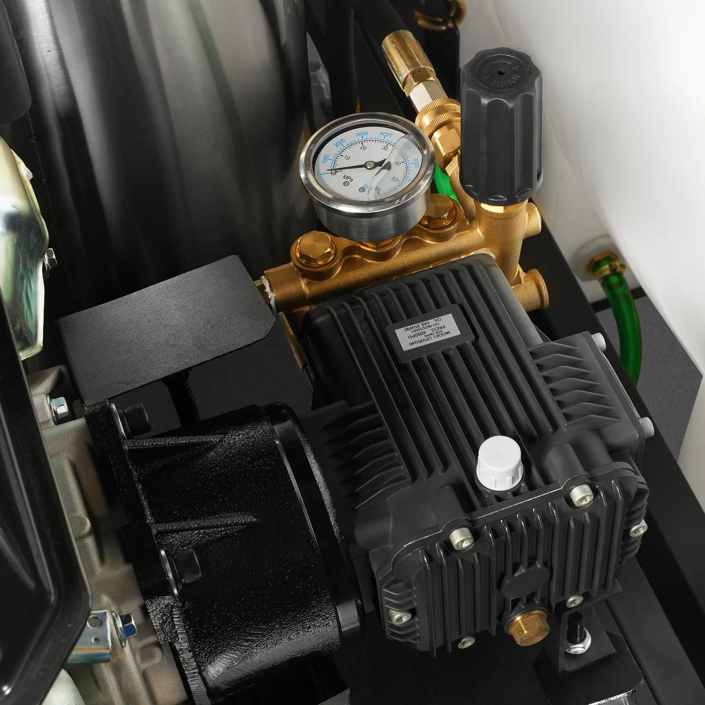 4000 PSI 4 GPM HONDA E-Start Engine Hot Water Pressure Washer Skid Mounted with 175 Gal Tank,  HPW40HT
