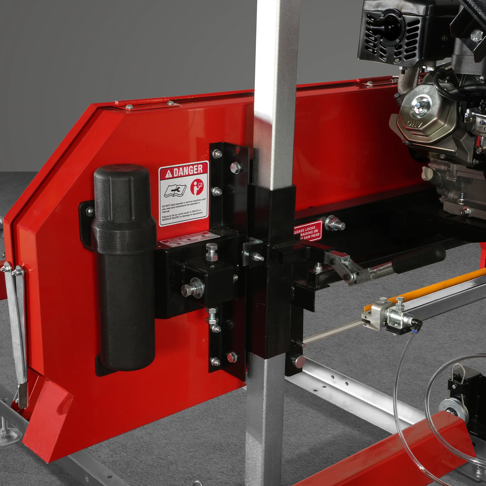 32" Portable Sawmill,  KOHLER CH440 429cc E-Start Gasoline Engine,  26.5" Board Width,  13' Track Length ,  SM-32