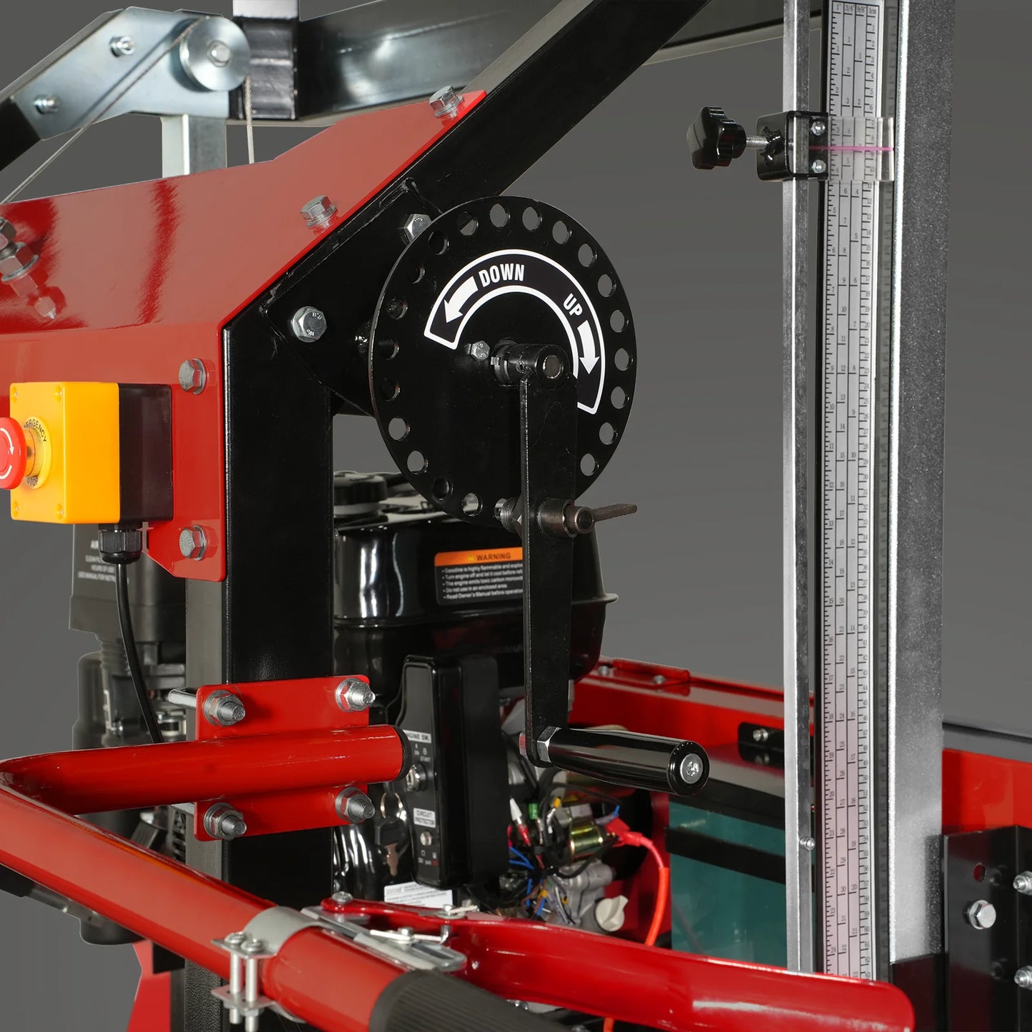 32" Portable Sawmill,  459cc 15HP E-Start Gasoline Engine,  26.5" Board Width,  13' Track Length ,  SM-32